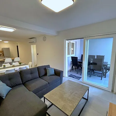 Apartment Bonum Mit Privatem Pool By Interhome Silo (Krk)