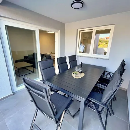 Apartment Bonum Mit Privatem Pool By Interhome Silo (Krk)