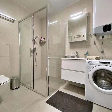 Apartment Bonum Mit Privatem Pool By Interhome *